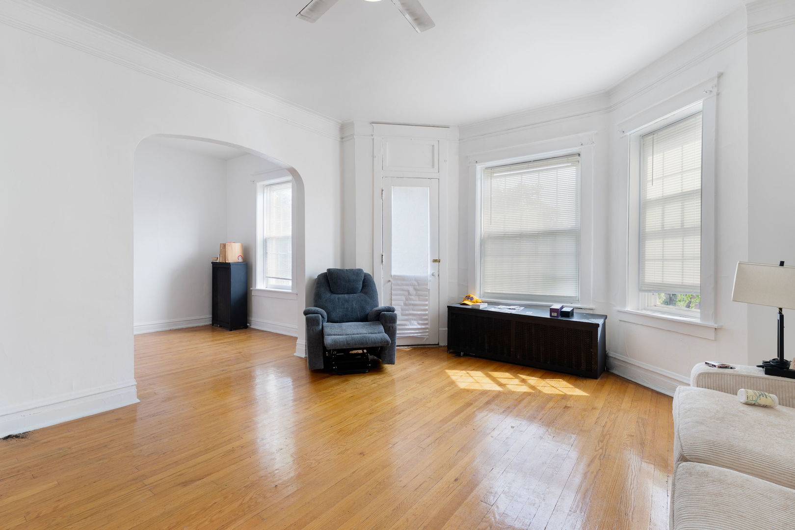 6820 S Dante Avenue Property Photo 13