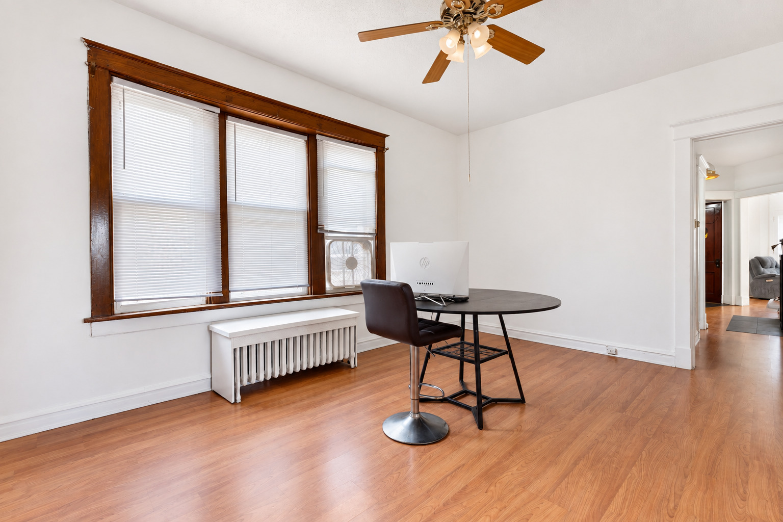 6820 S Dante Avenue Property Photo 14