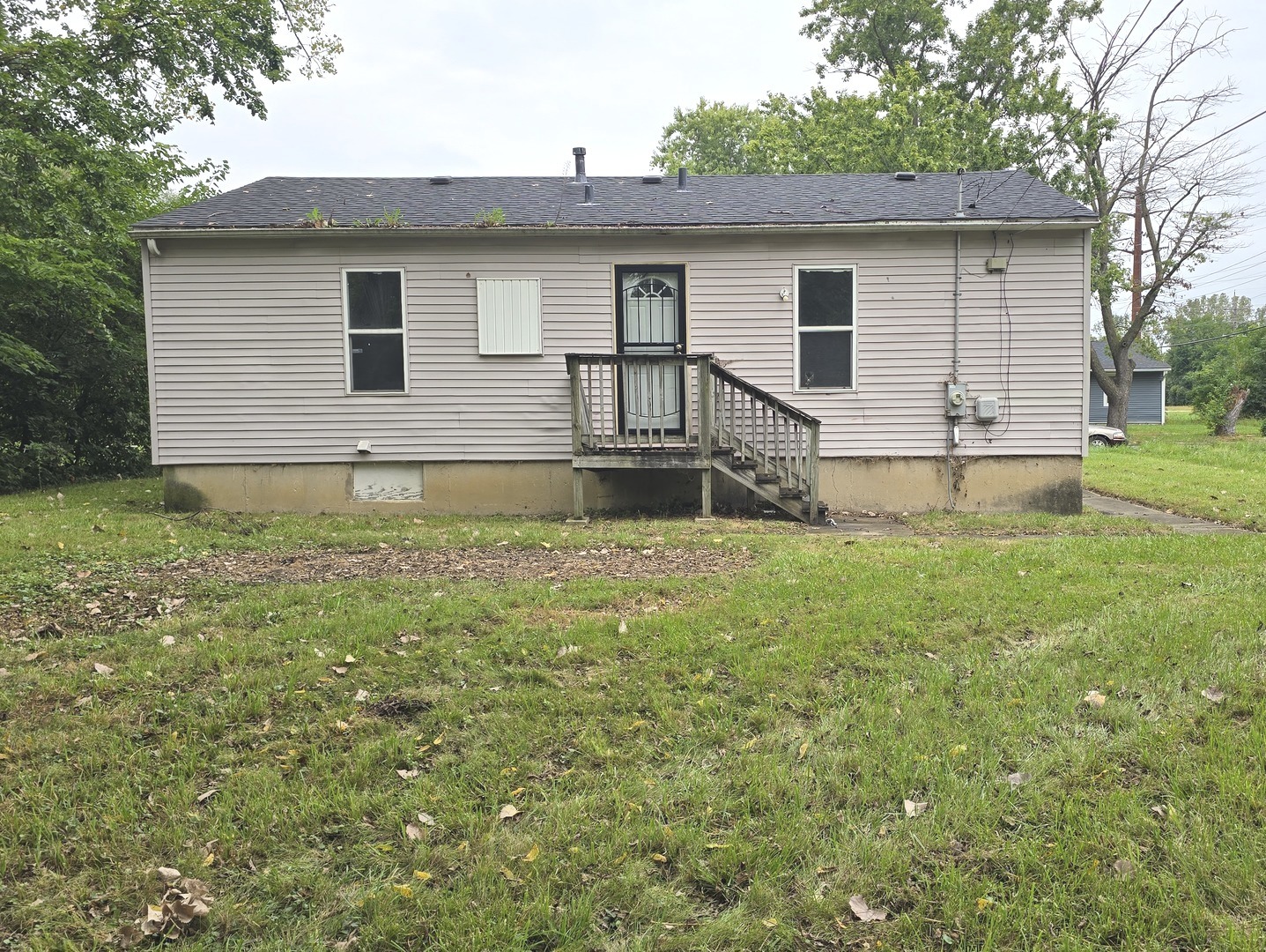 168 W 156th Place Property Photo 13