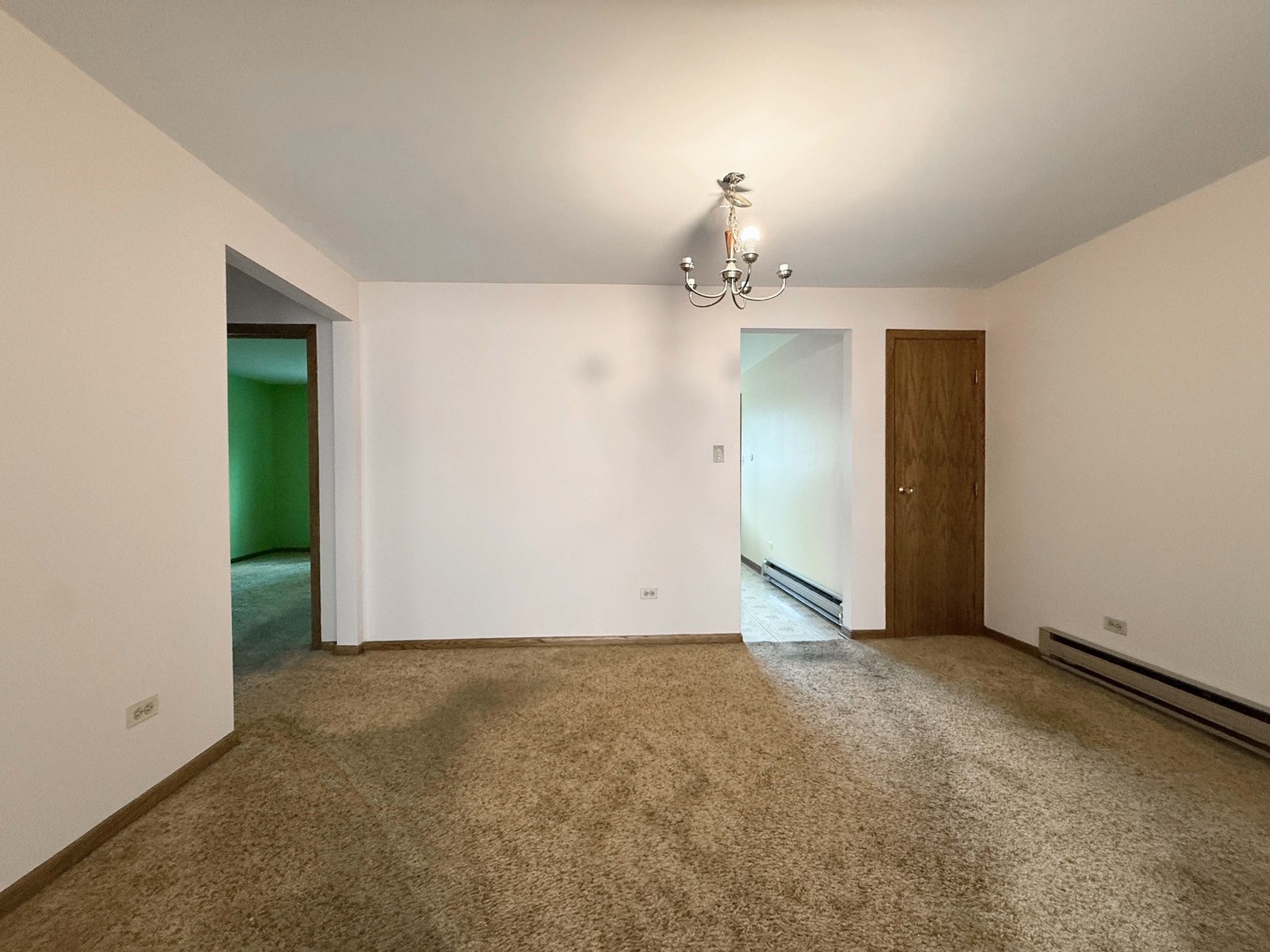 5824 S Archer Avenue 2b Property Photo 9