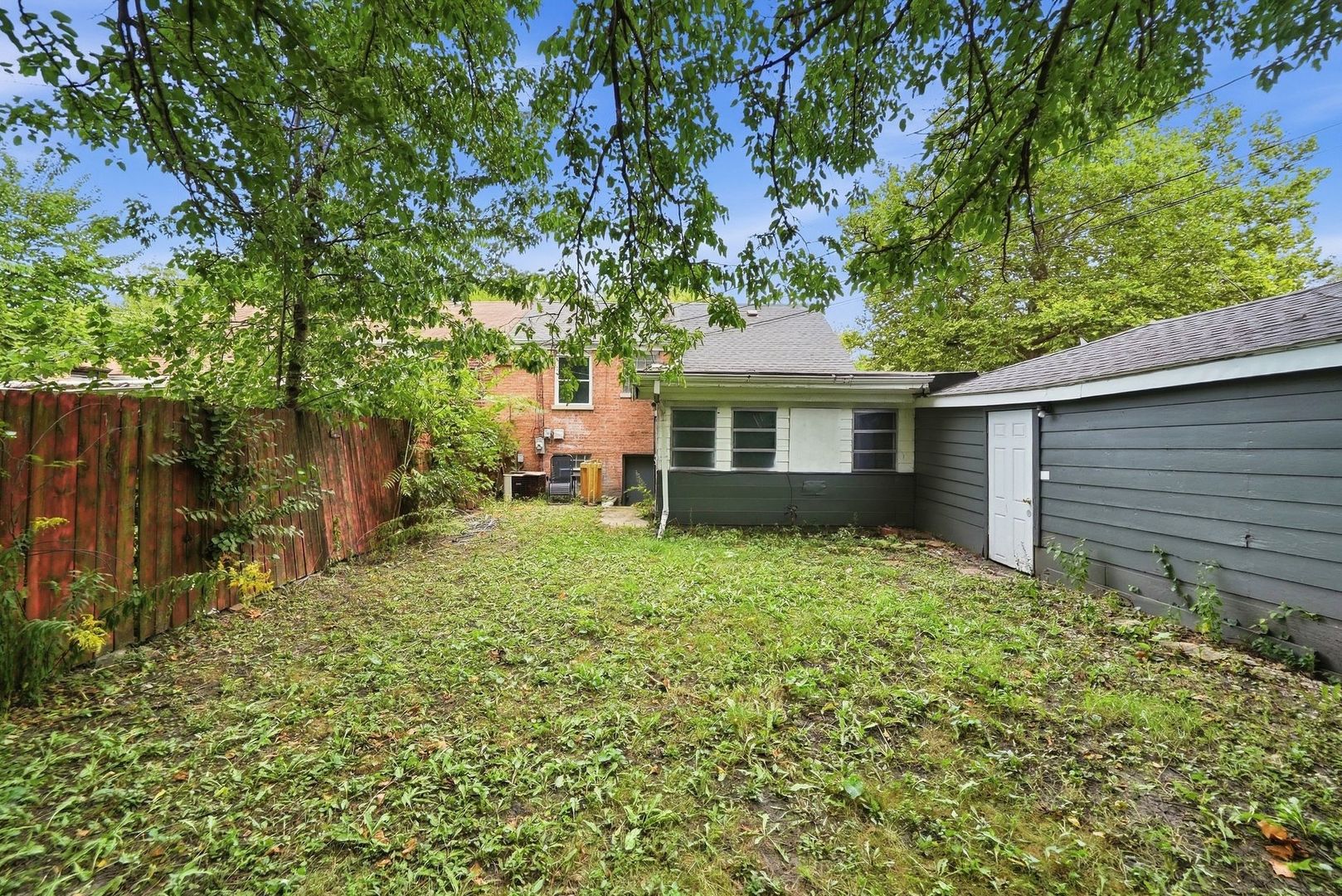 9668 S Luella Avenue Property Photo 18