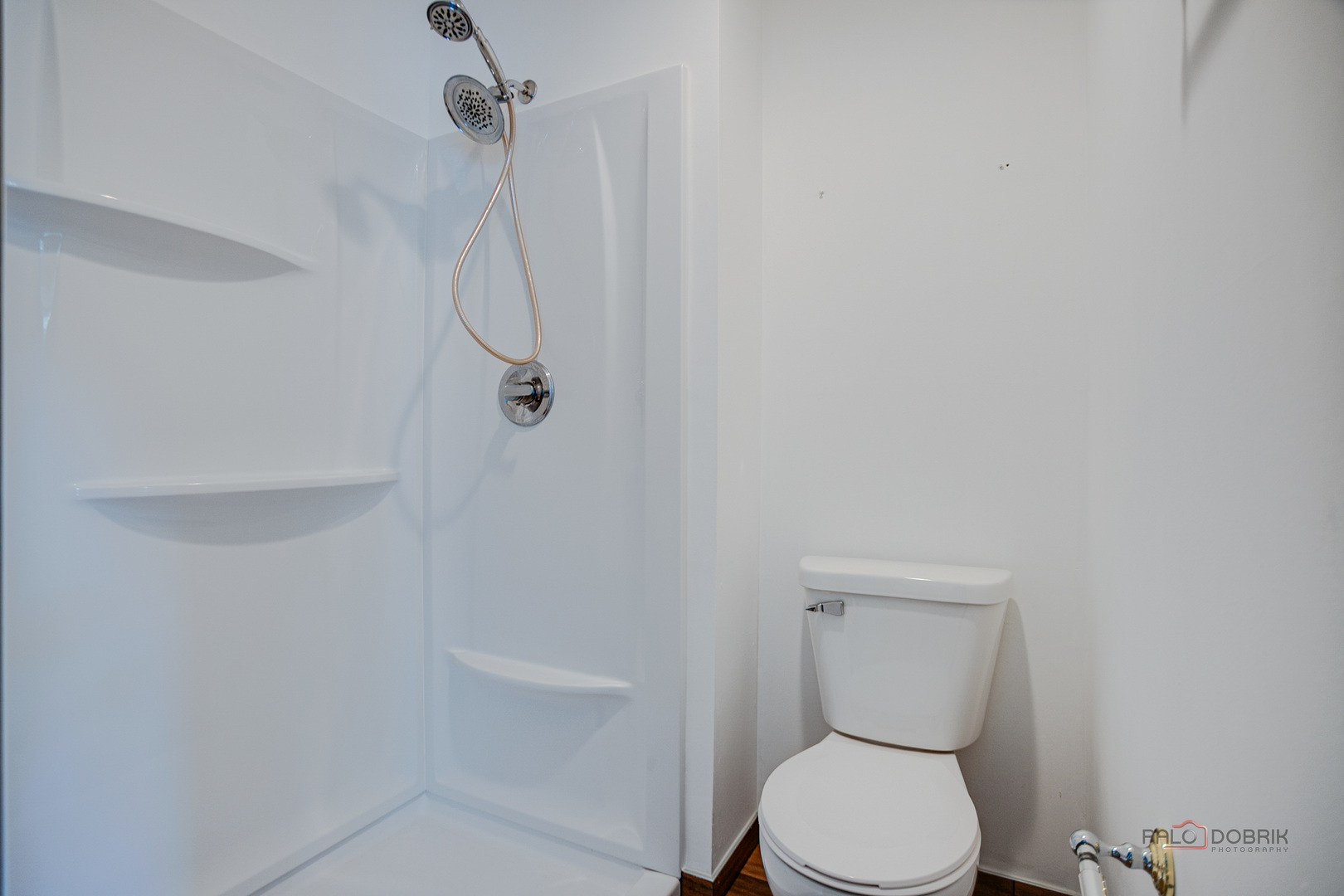 907 Vose Drive Property Photo 19
