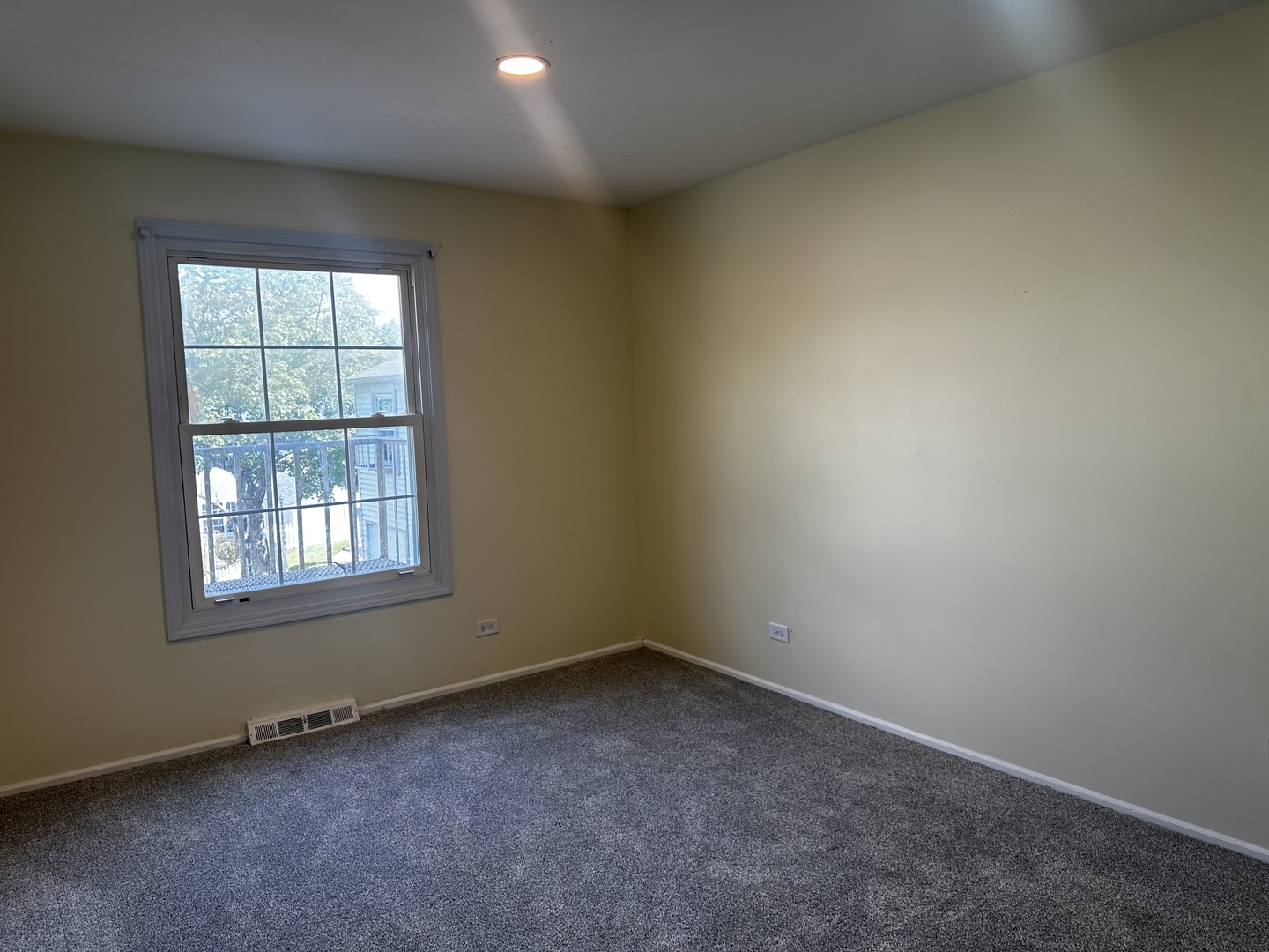 451 James Court D Property Photo 9