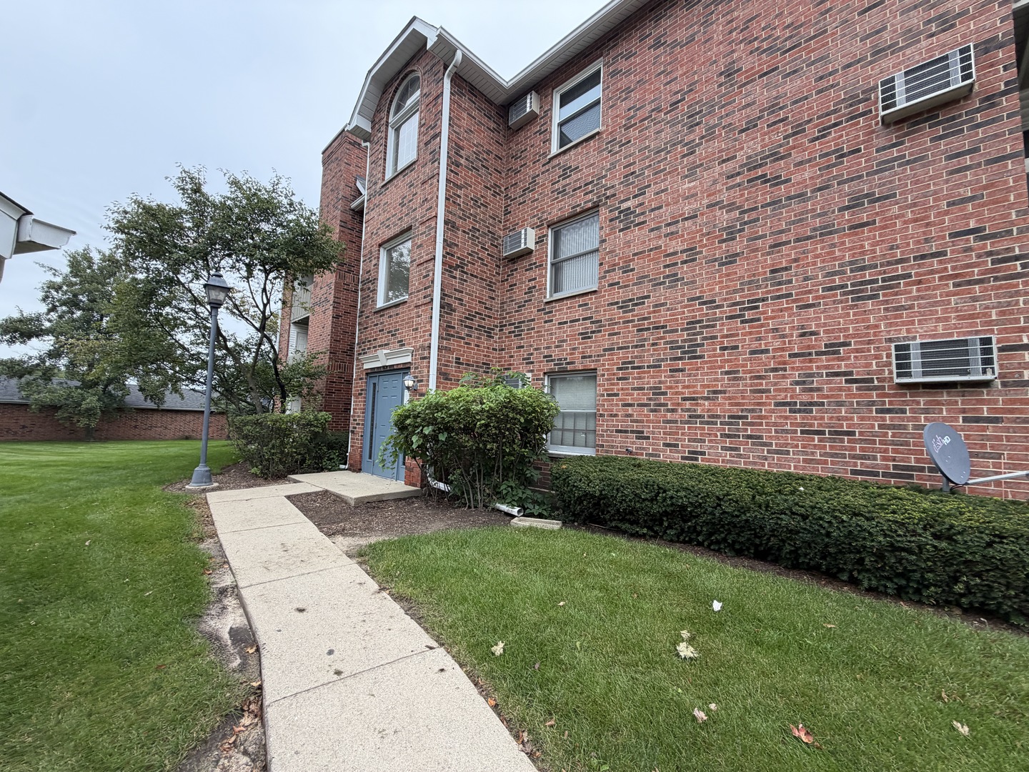 1351 Cunat Court 3b Property Photo 2