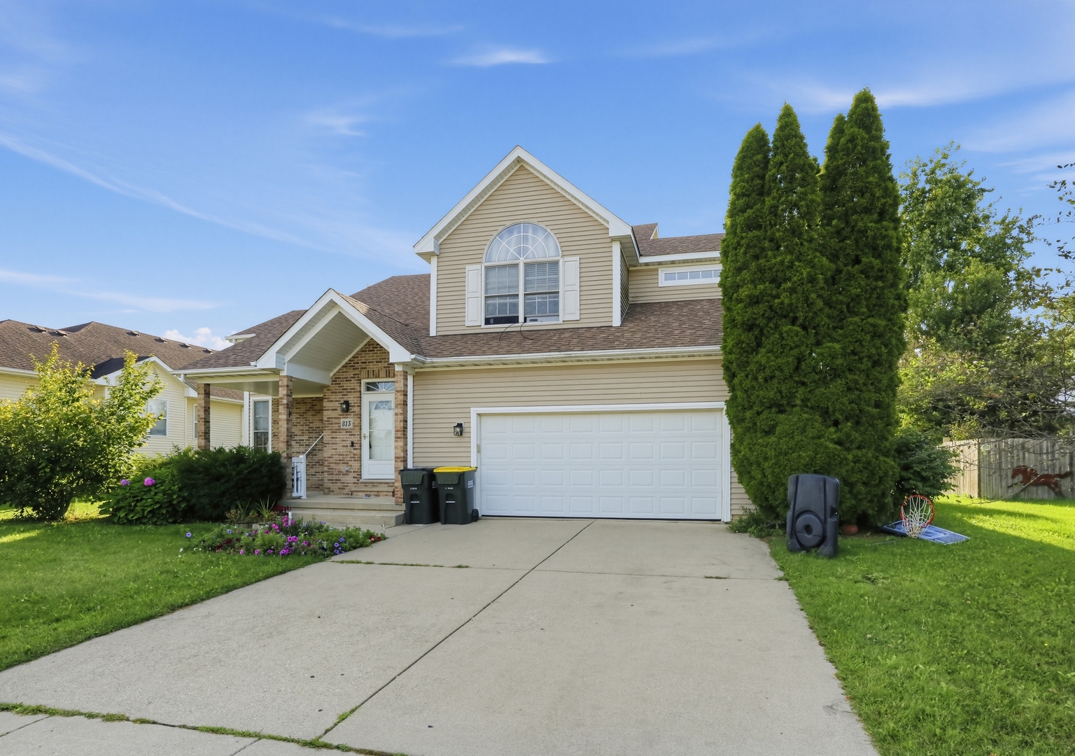 315 Stearn Drive Property Photo 1