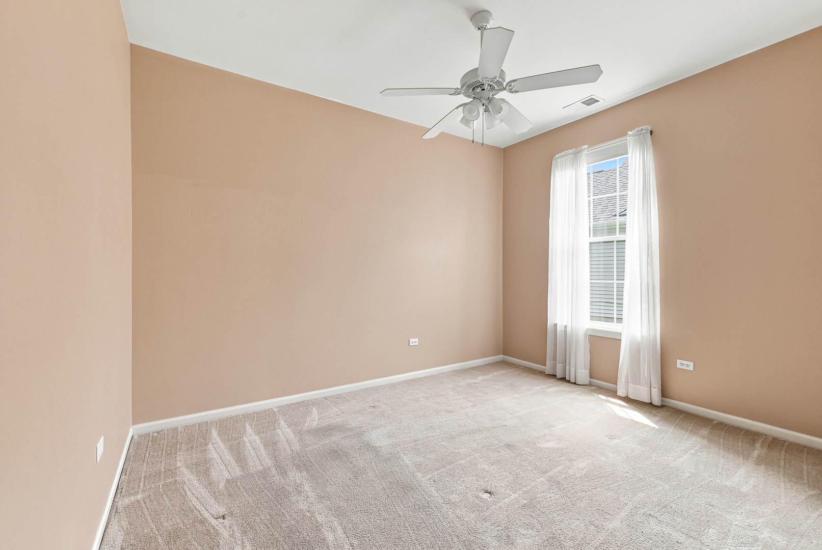 13470 Crestview Drive Property Photo 9