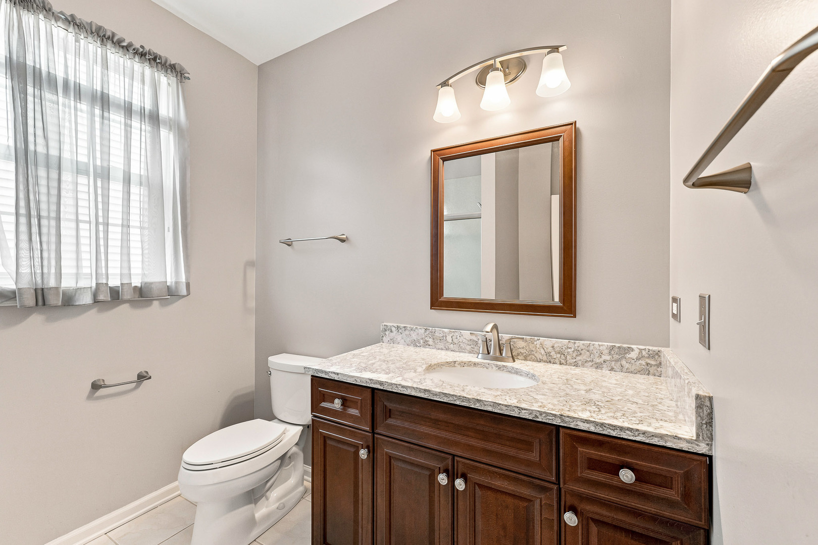13470 Crestview Drive Property Photo 12