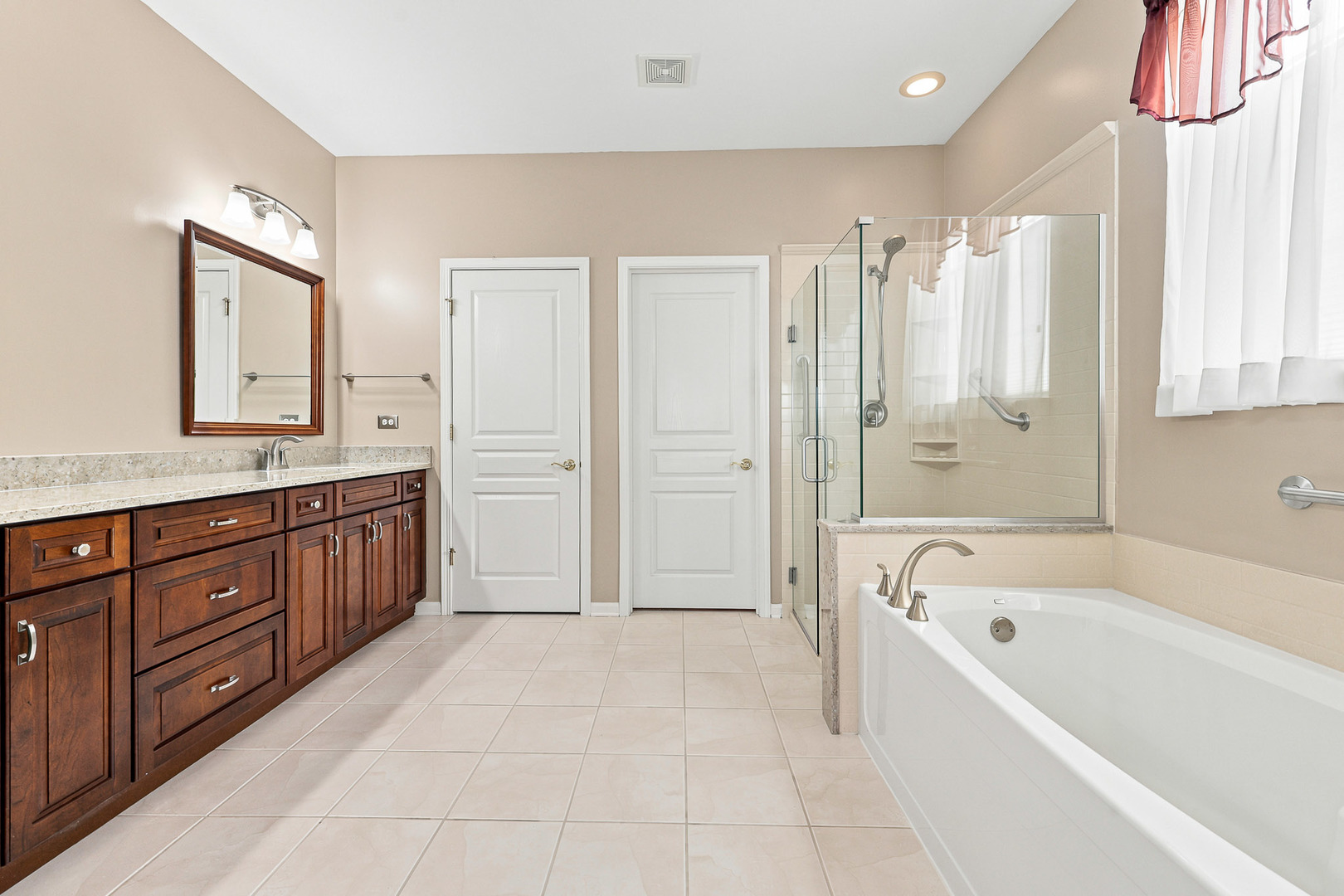 13470 Crestview Drive Property Photo 21
