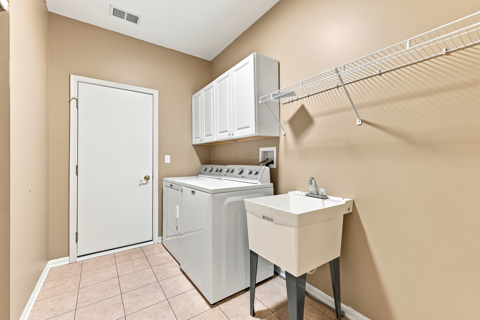 13470 Crestview Drive Property Photo 24