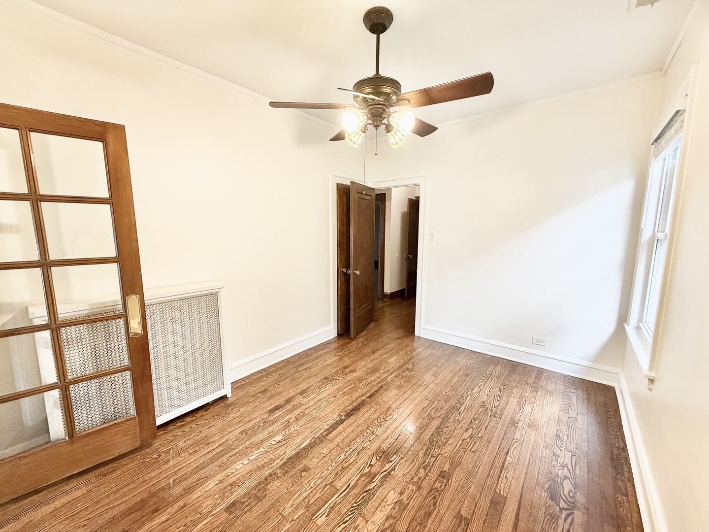 2936 N Kostner Avenue Property Photo 10