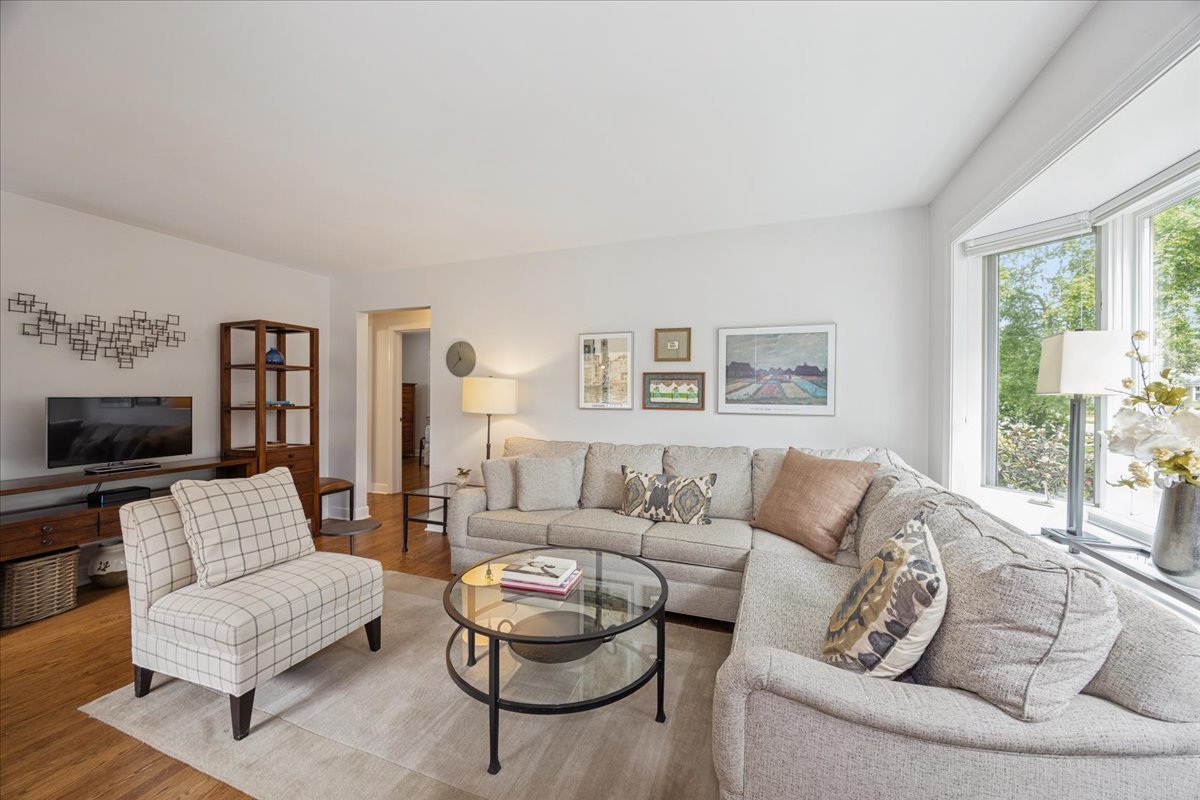 322 Park Avenue Property Photo 3