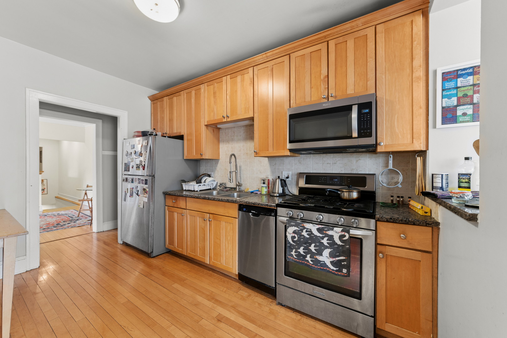 1723 W Foster Avenue Property Photo 6