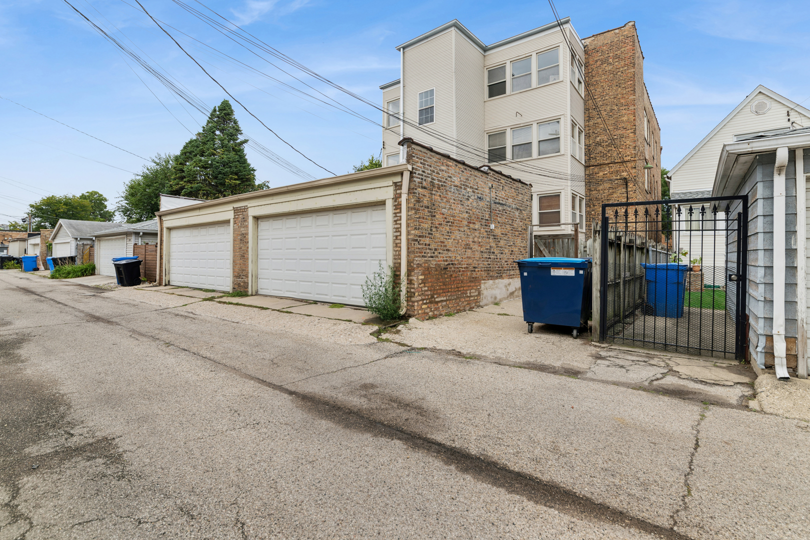 1723 W Foster Avenue Property Photo 26