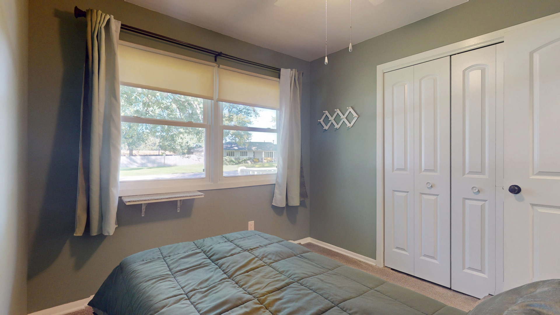 42w701 Star Lane Property Photo 9