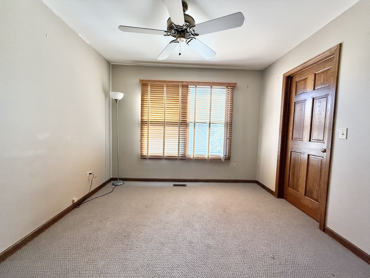 879 N Auburn Woods Drive Property Photo 23