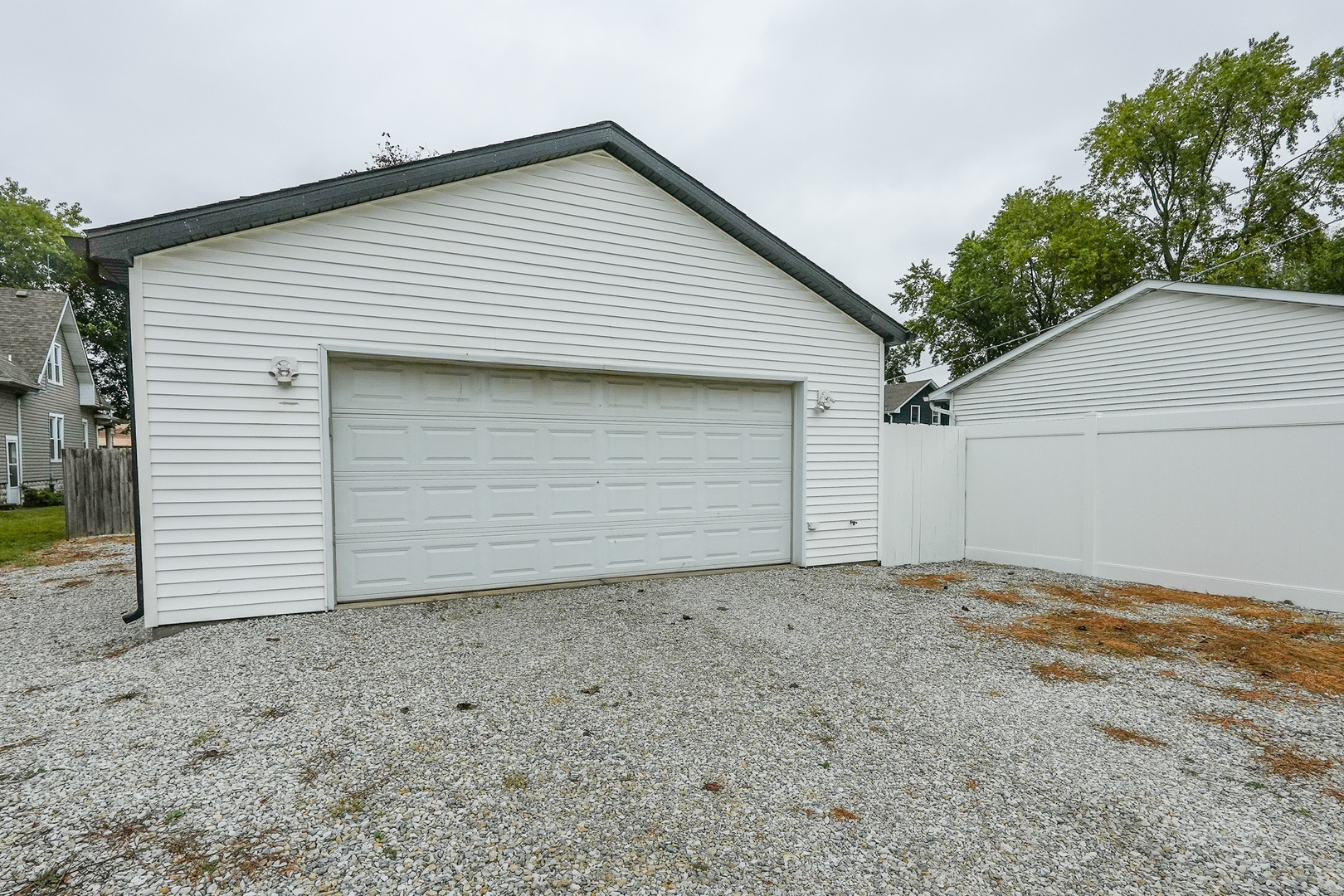 136 N Oak Street Property Photo 36