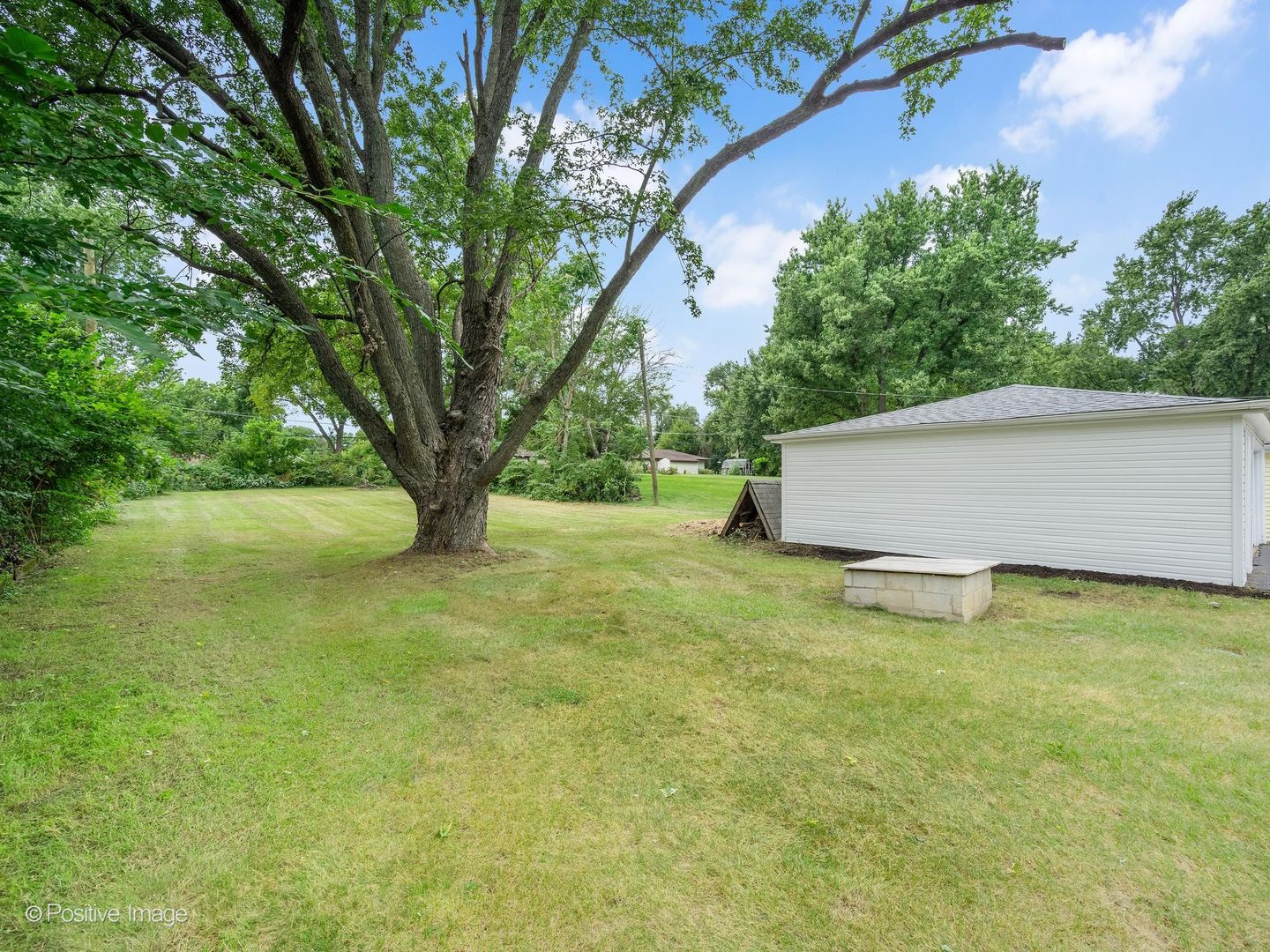 5798 Pershing Avenue Property Photo 22