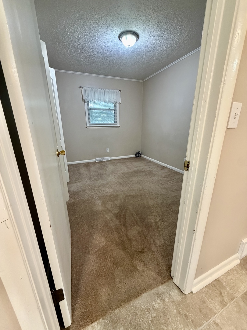 806 9th Street Property Photo 6