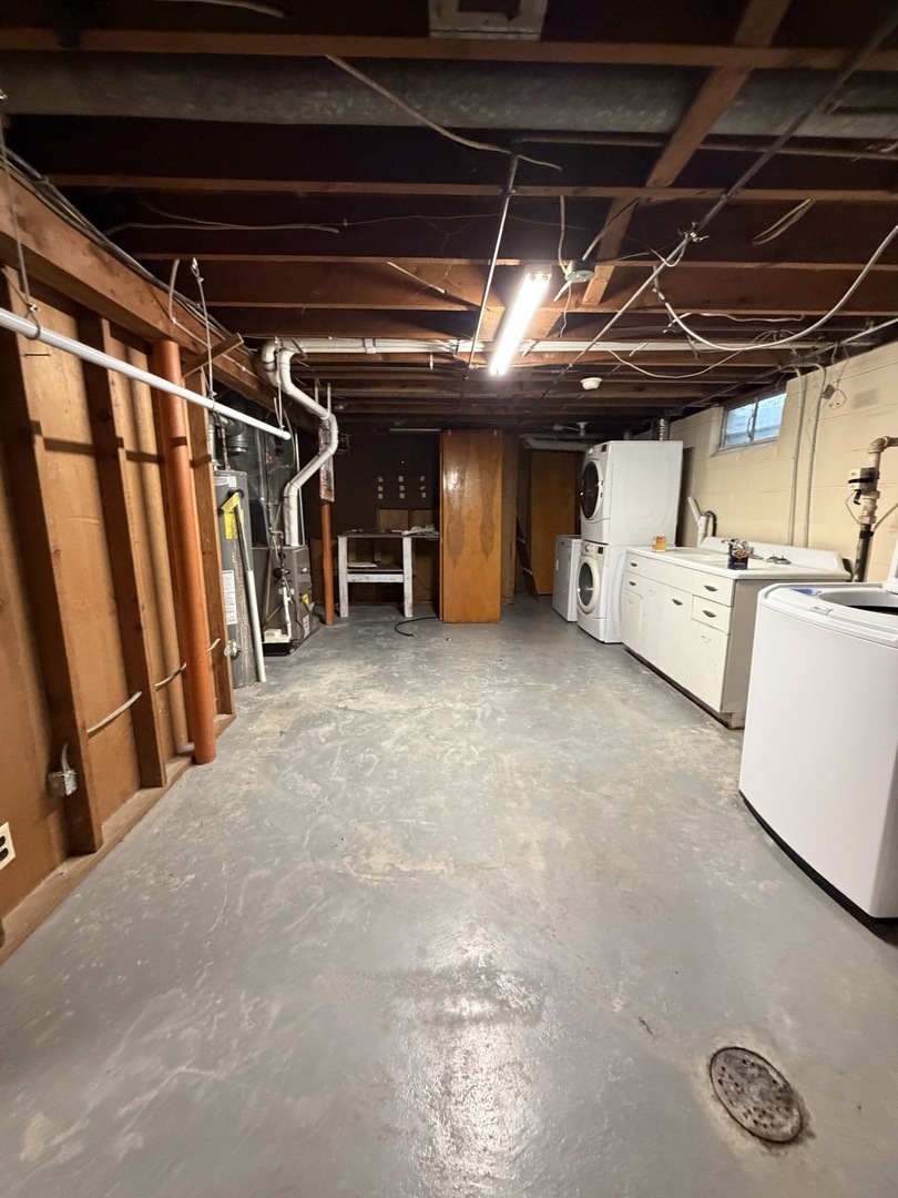 806 9th Street Property Photo 12