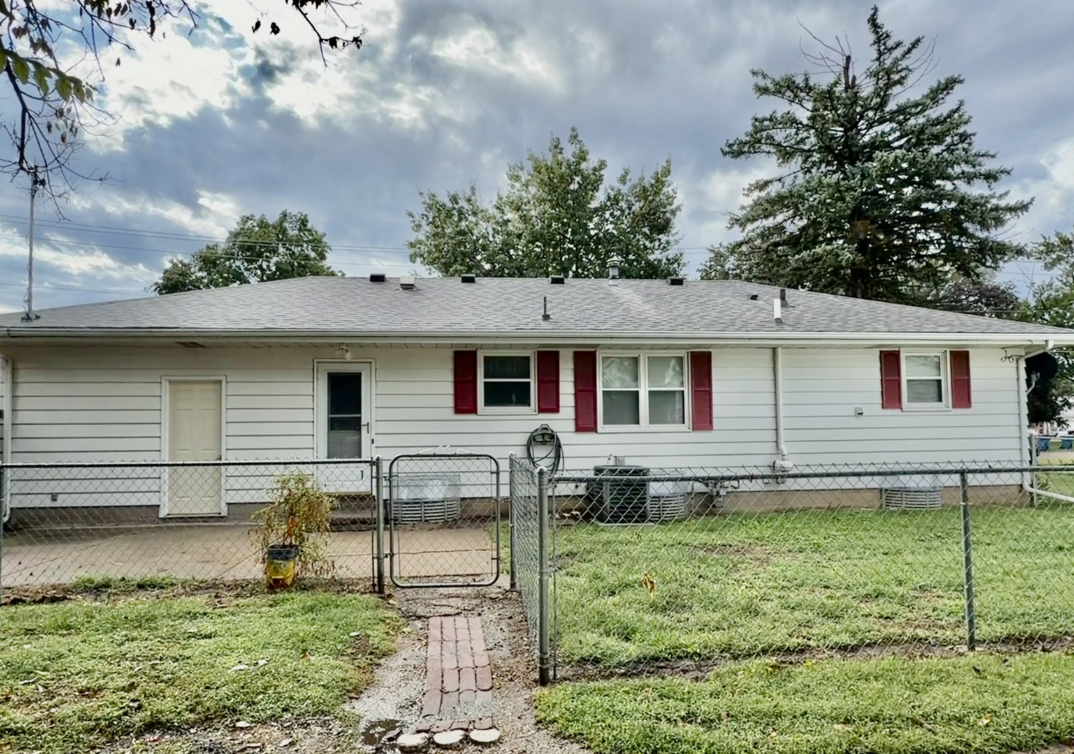 806 9th Street Property Photo 17