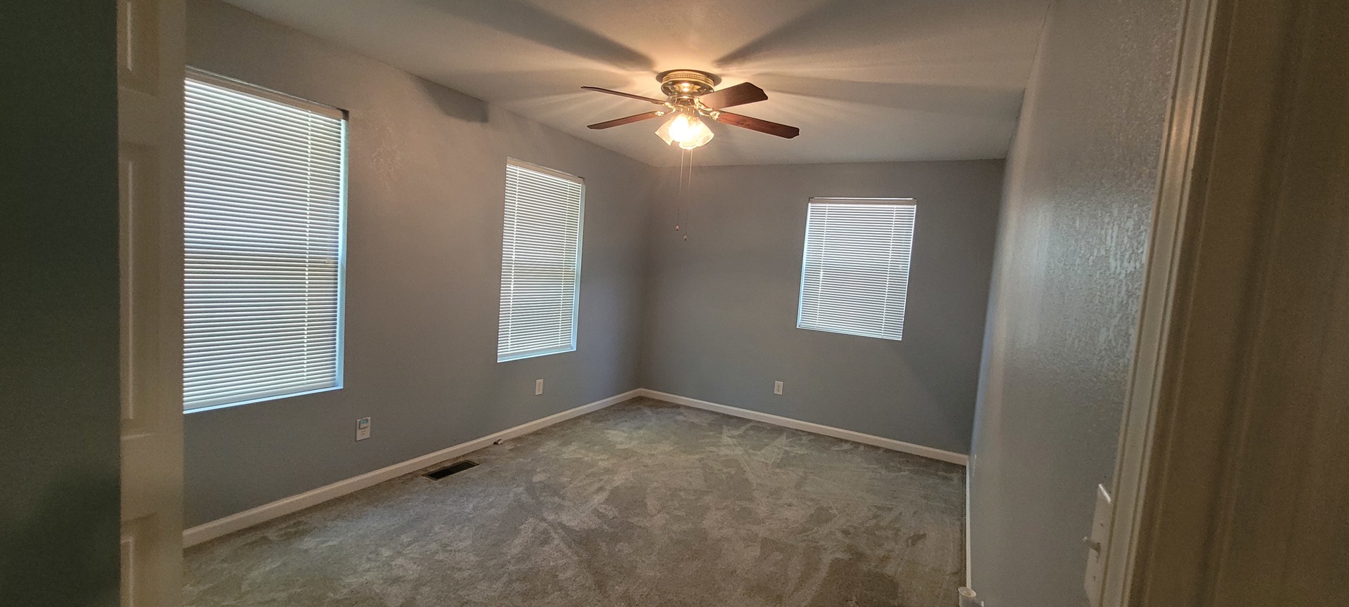 1314 Wilshire Drive Property Photo 10