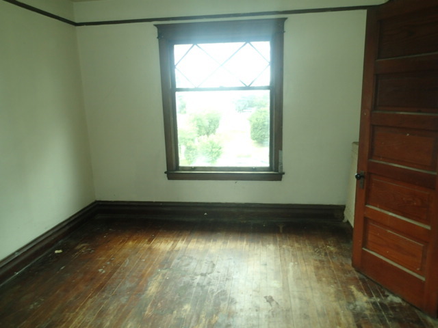 43 S 17th Avenue Property Photo 11