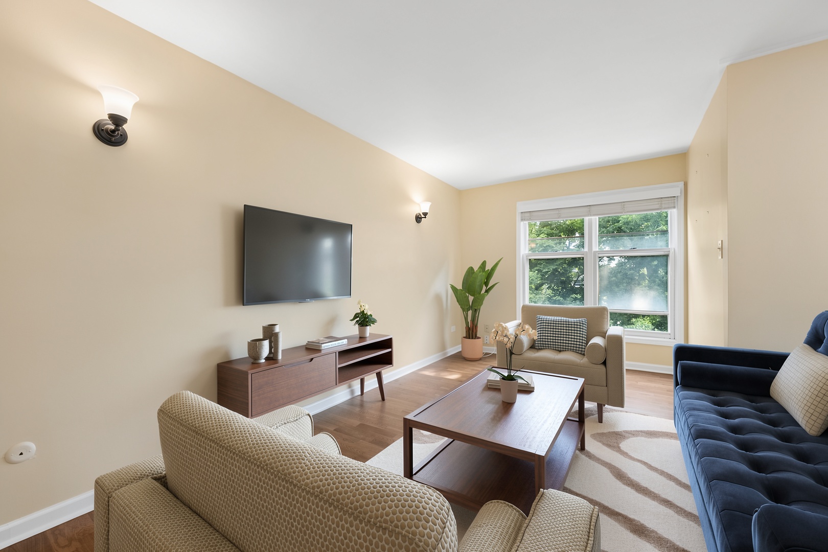 830 Forest Avenue B Property Photo 12