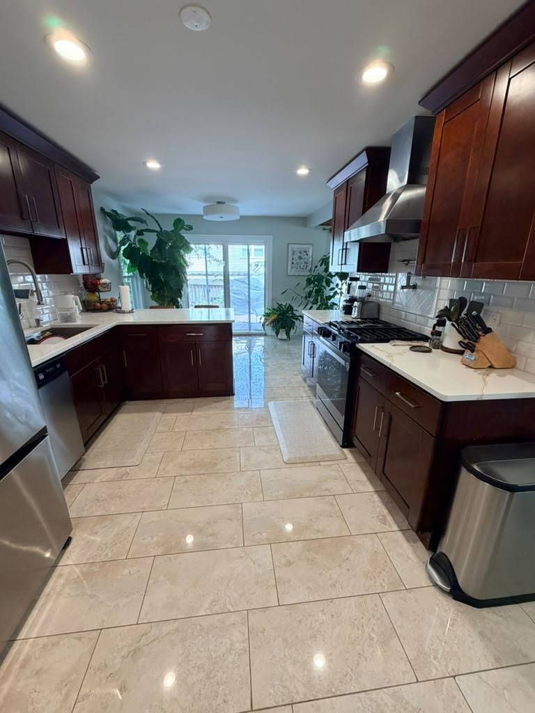 136 Appleby Drive Property Photo 7