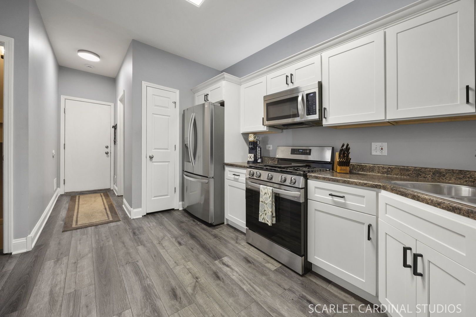 2256 Stoughton Drive Property Photo 8