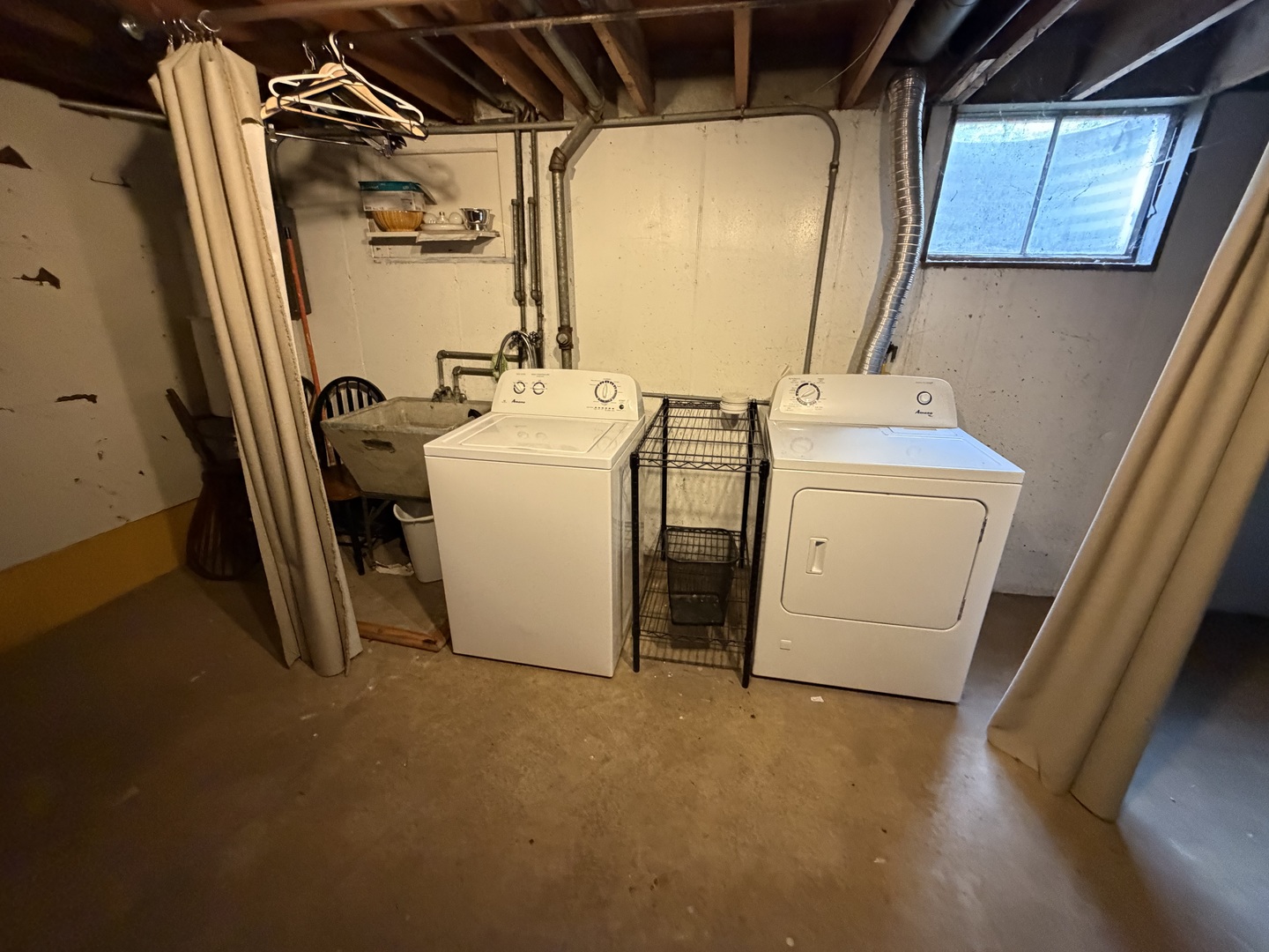 35 E North Avenue 1 Property Photo 13