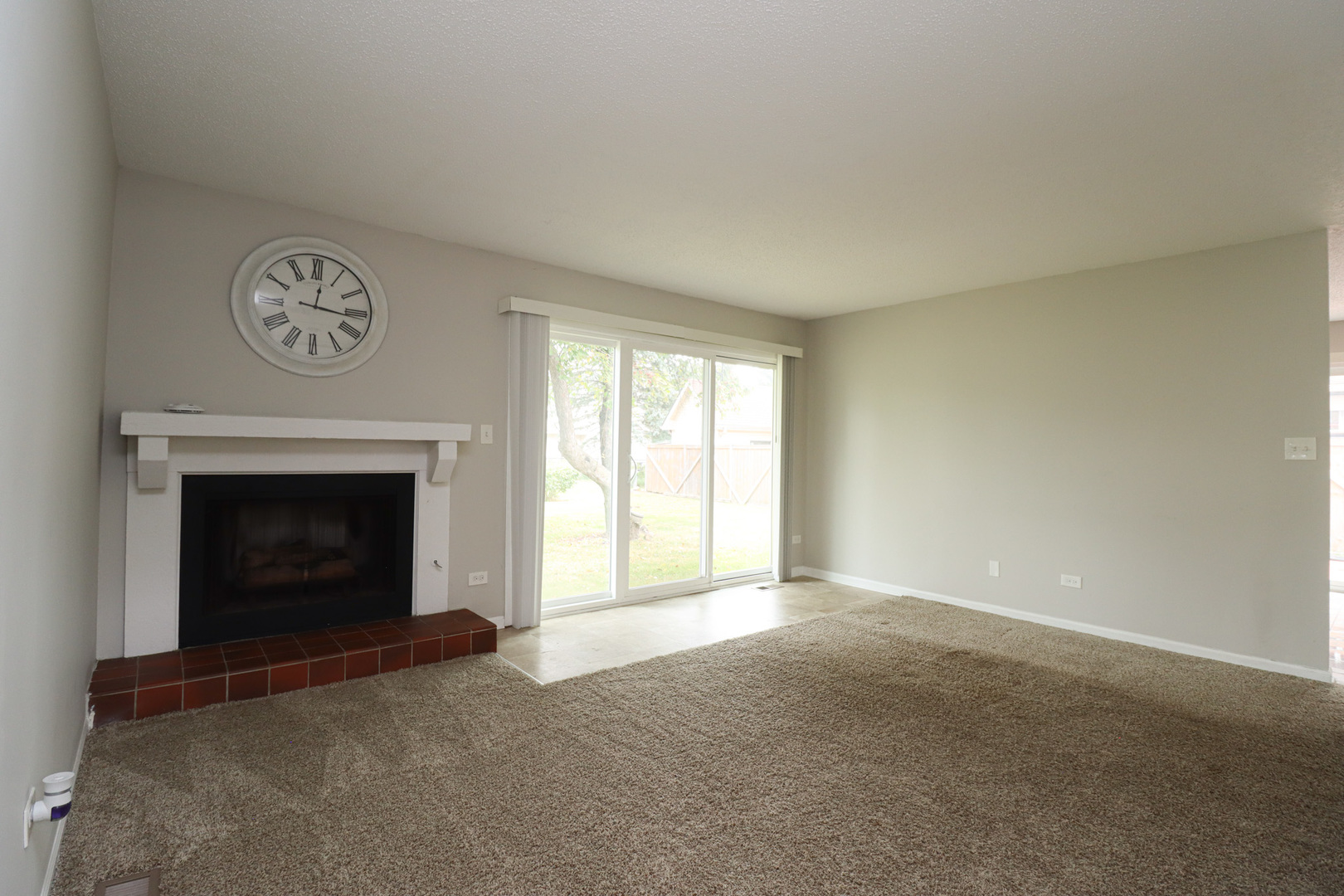 3010 Long Grove Court Property Photo 2
