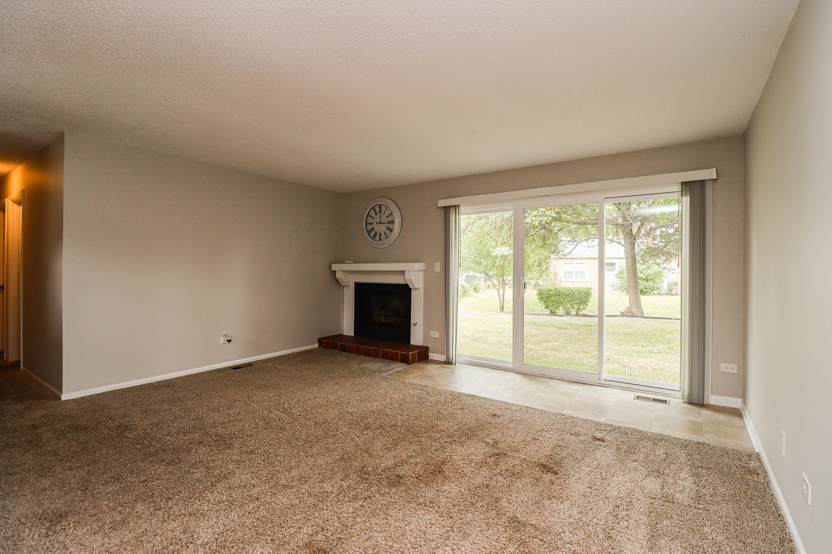 3010 Long Grove Court Property Photo 5