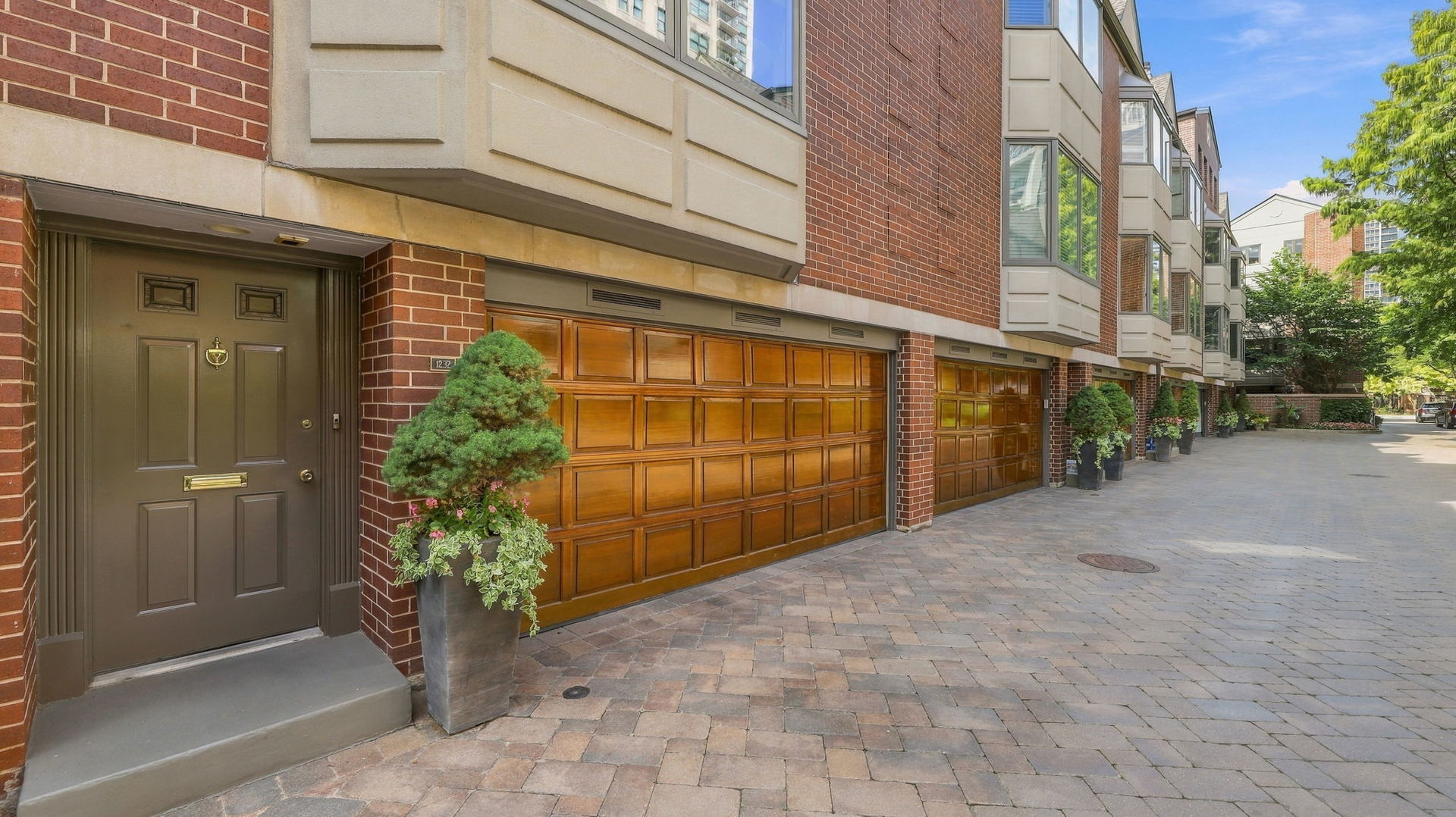 55 W Goethe Street 1232 Property Photo 8