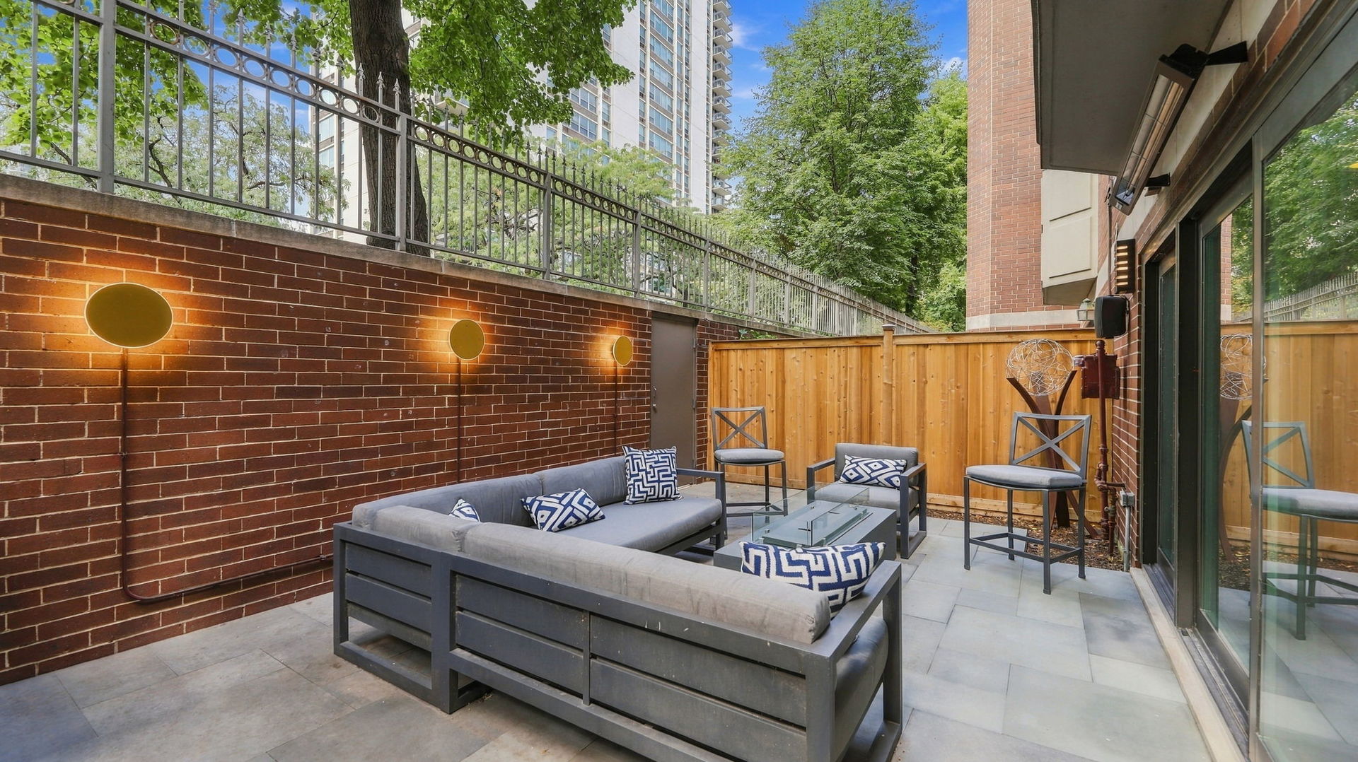 55 W Goethe Street 1232 Property Photo 15