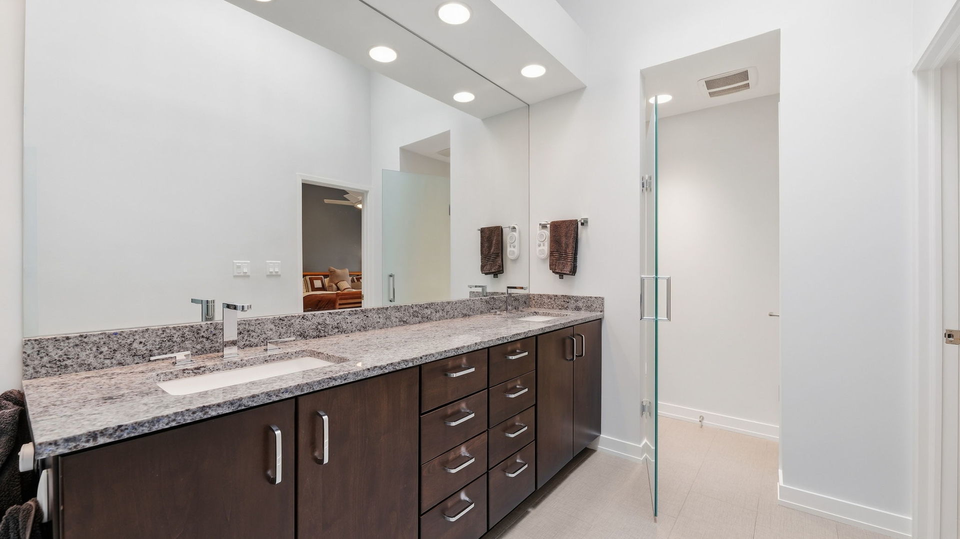 55 W Goethe Street 1232 Property Photo 36
