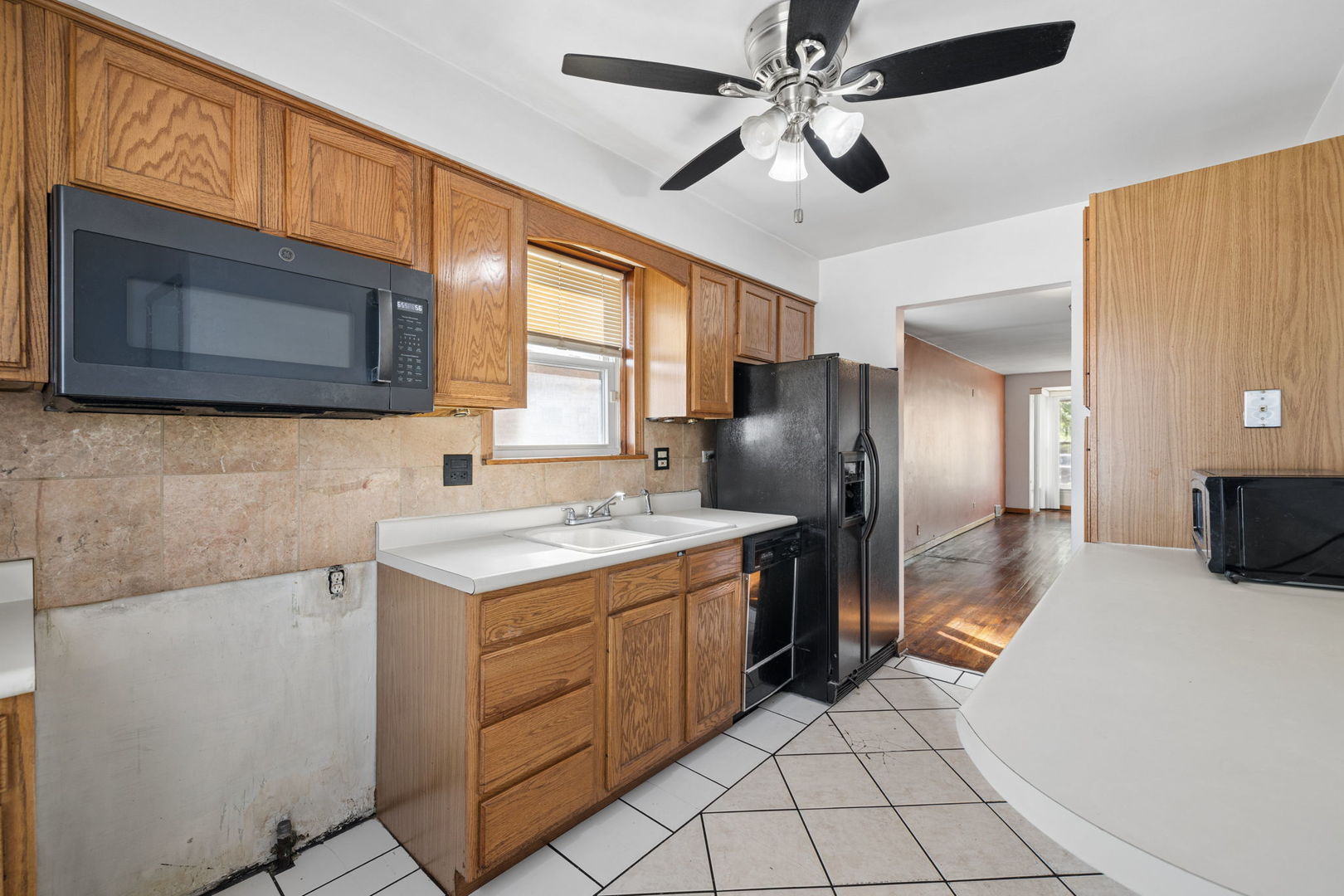 2868 W 84th Street Property Photo 6