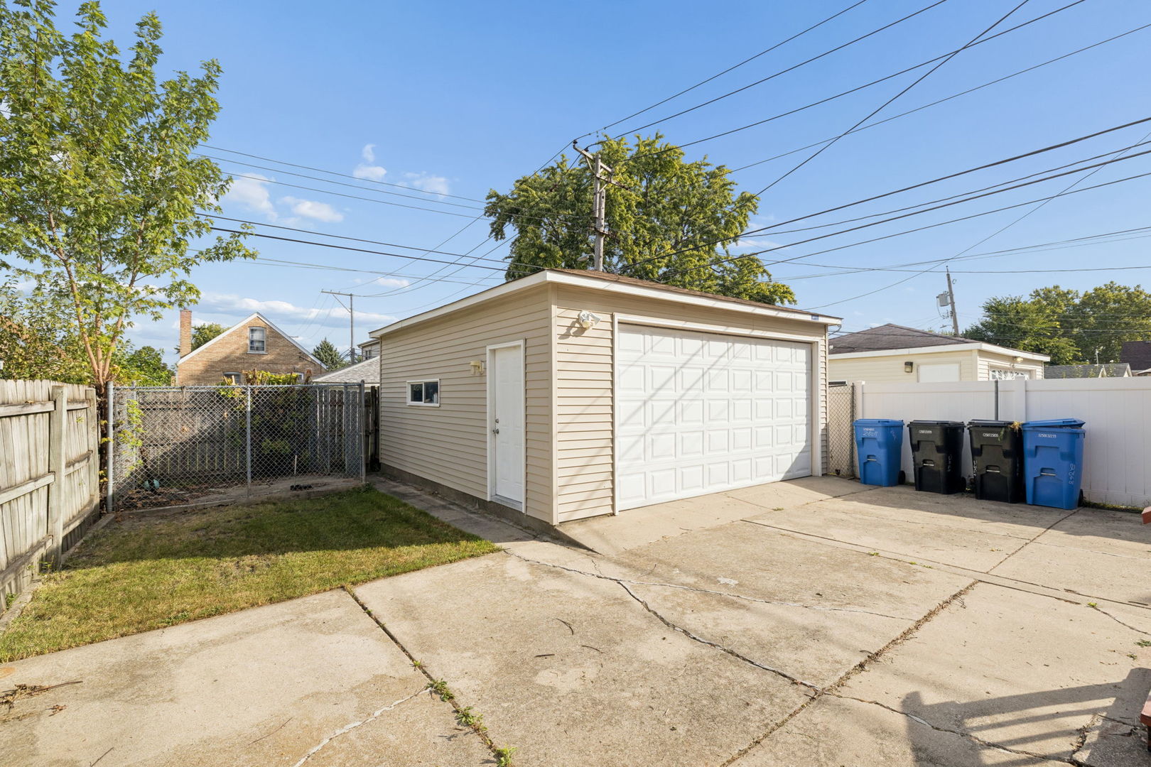 2868 W 84th Street Property Photo 20