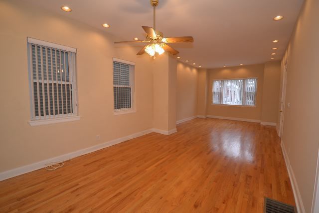 1454 W School Street 1f Property Photo 6