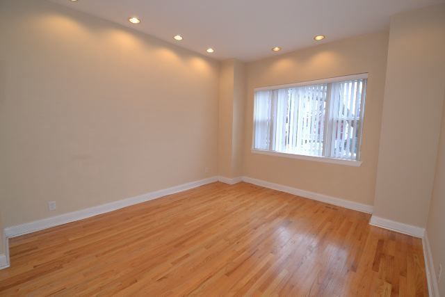 1454 W School Street 1f Property Photo 8
