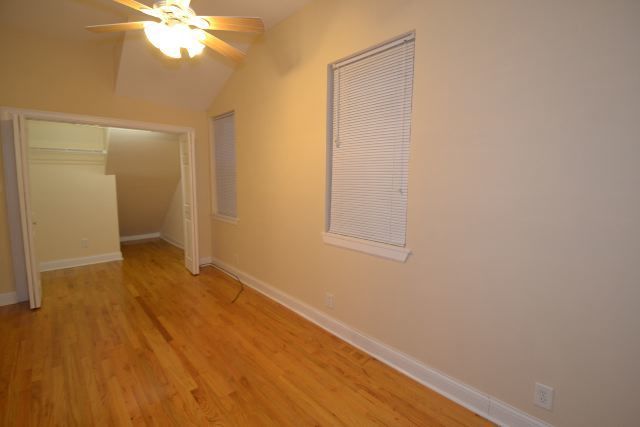 1454 W School Street 1f Property Photo 15