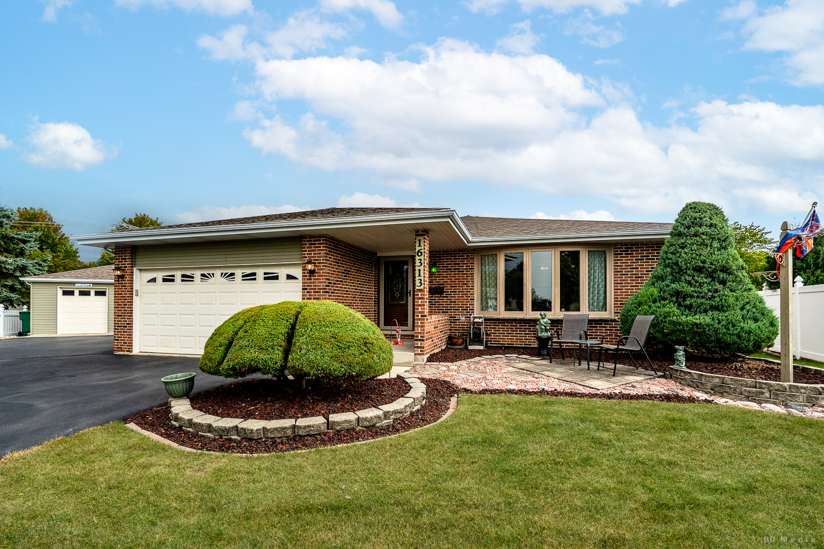 16313 S Jannel Court Property Photo 1