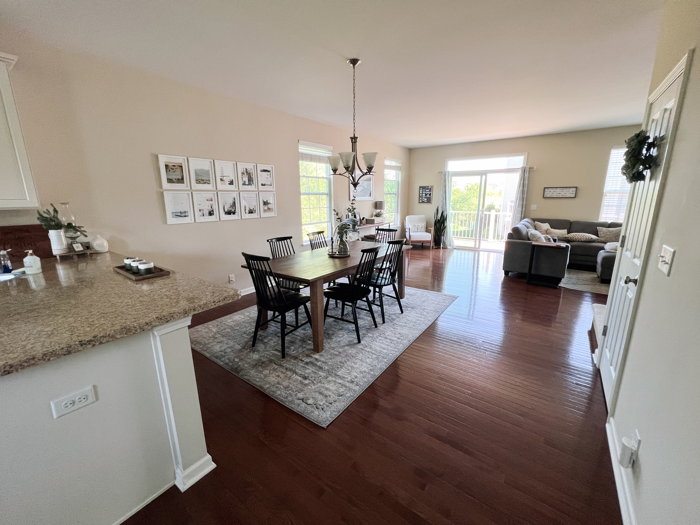 1641 Deer Pointe Drive Property Photo 6