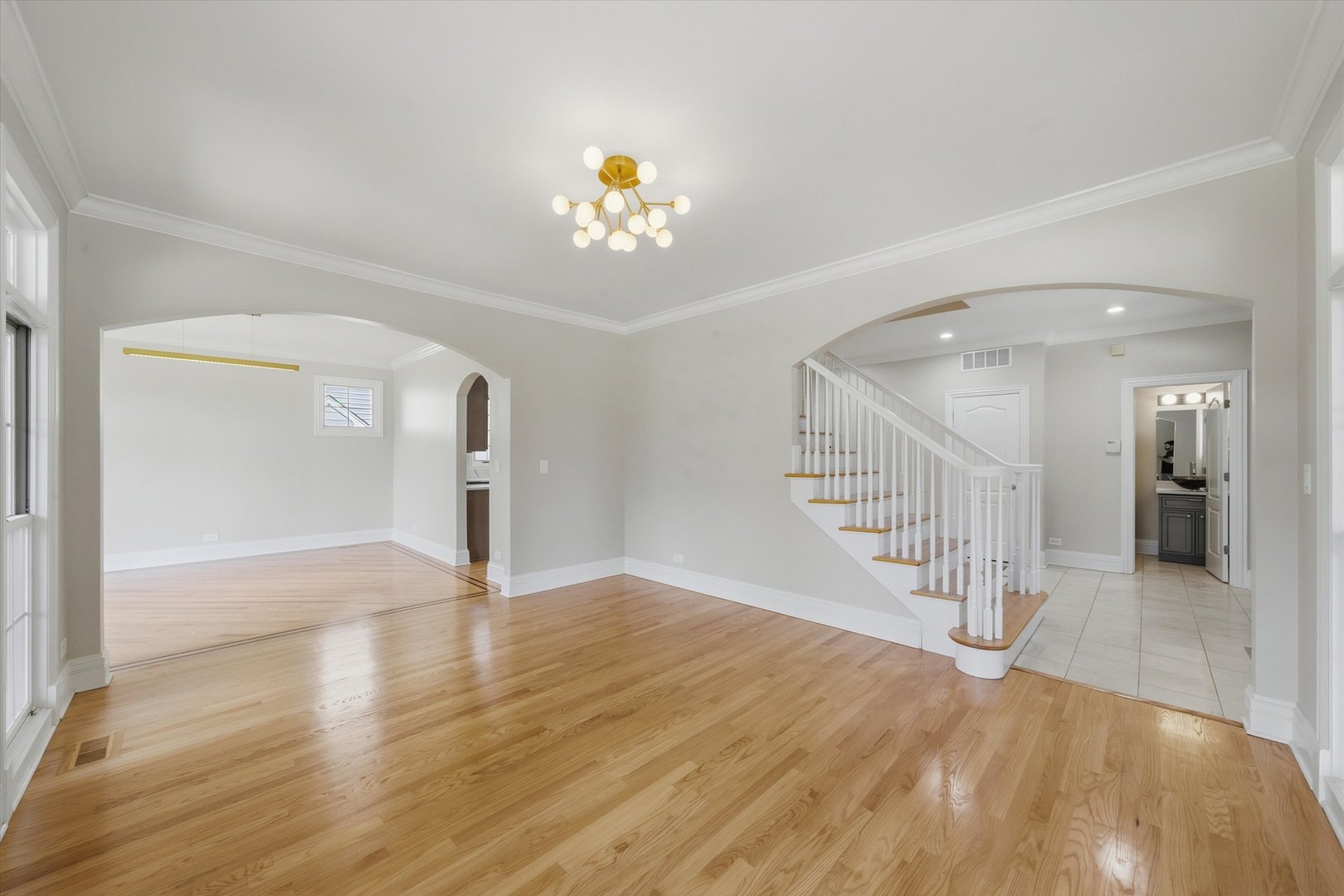 301 Spruce Street Property Photo 3