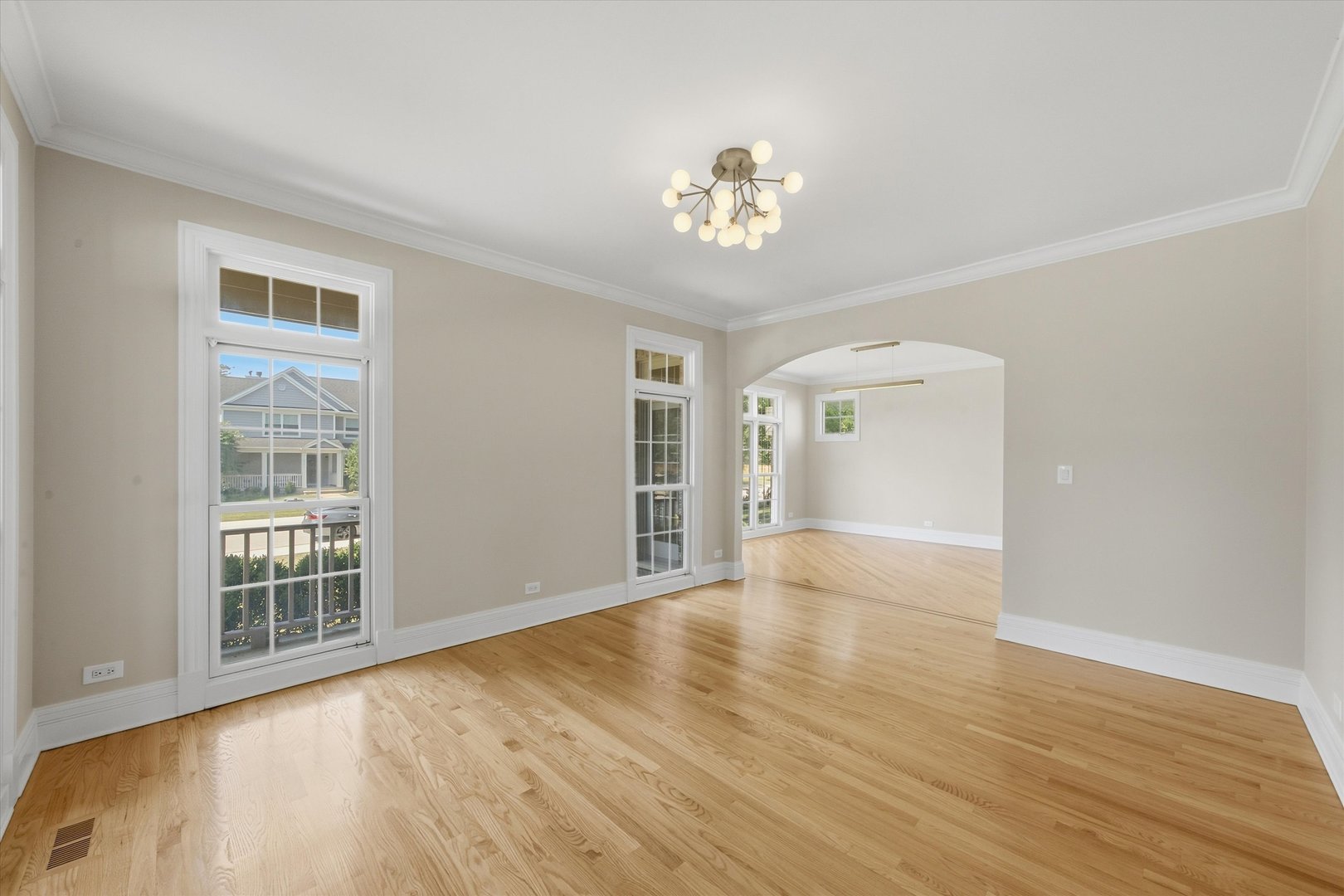 301 Spruce Street Property Photo 6