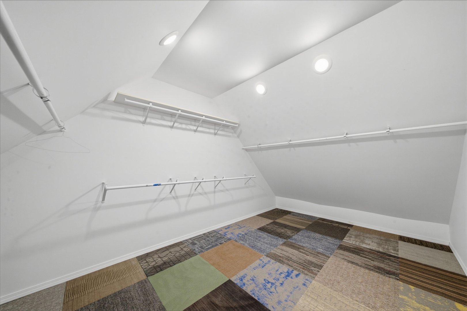 301 Spruce Street Property Photo 29