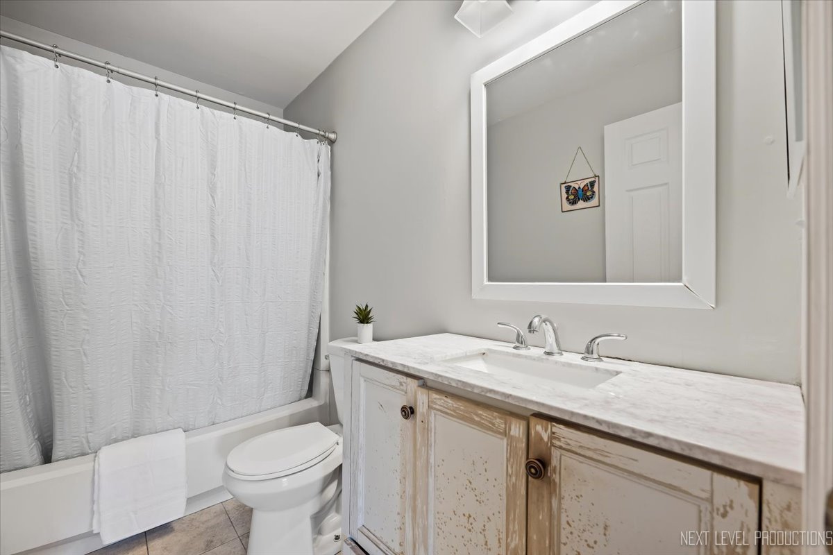 114 Raintree Court Property Photo 16
