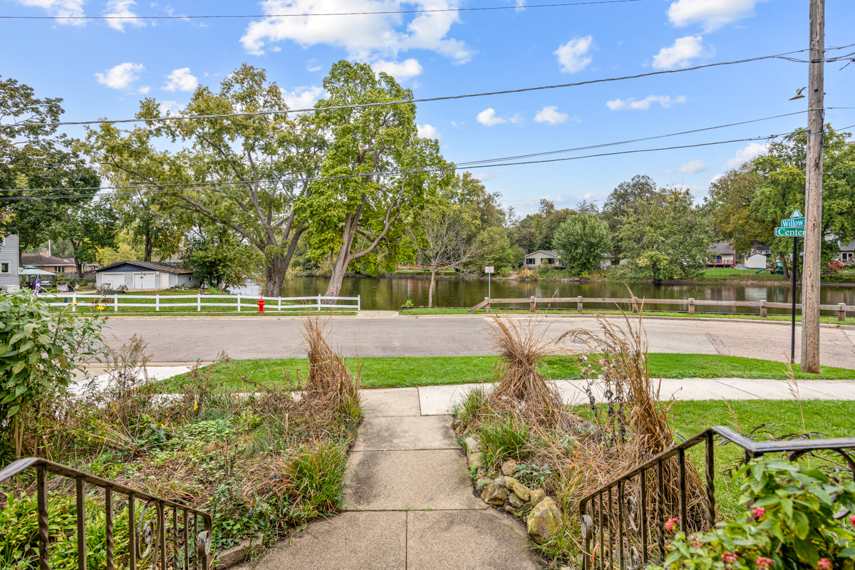 3 Center Street Property Photo 6
