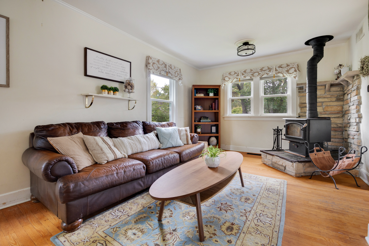 3 Center Street Property Photo 10
