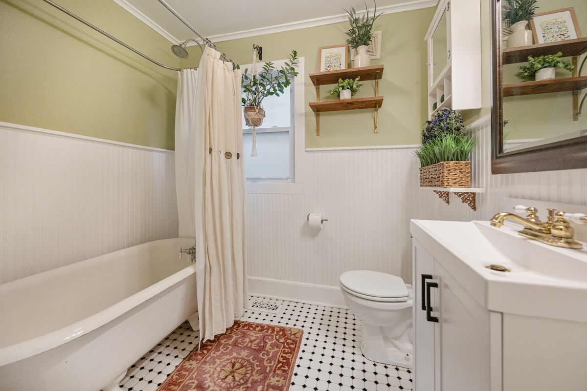 3 Center Street Property Photo 19