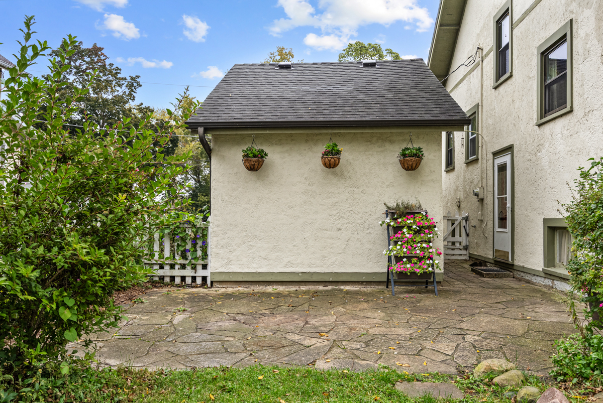 3 Center Street Property Photo 31